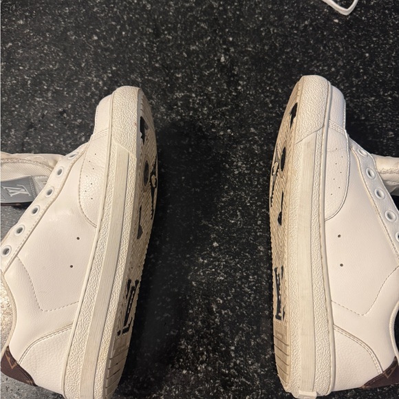 Louis Vuitton White and Brown Sneakers - Picture 7 of 9